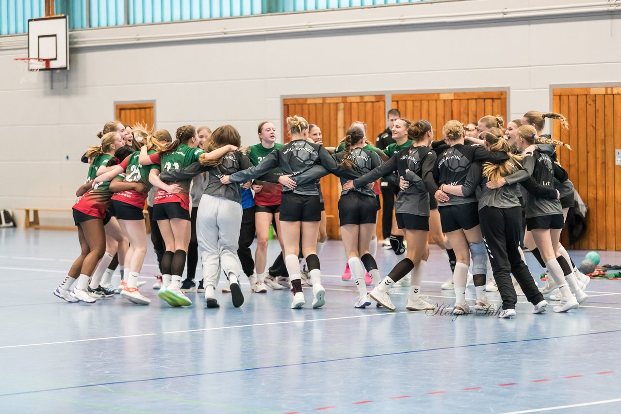 Bild 309 - wAJ SG Kremperheide/Muensterdorf - TuRa Meldorf : Ergebnis: 35:31